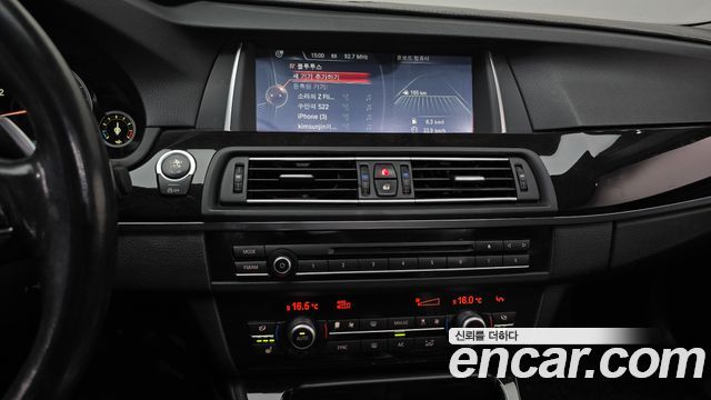 BMW 5 Series (F10) 528i xDrive 2015 — фото 14