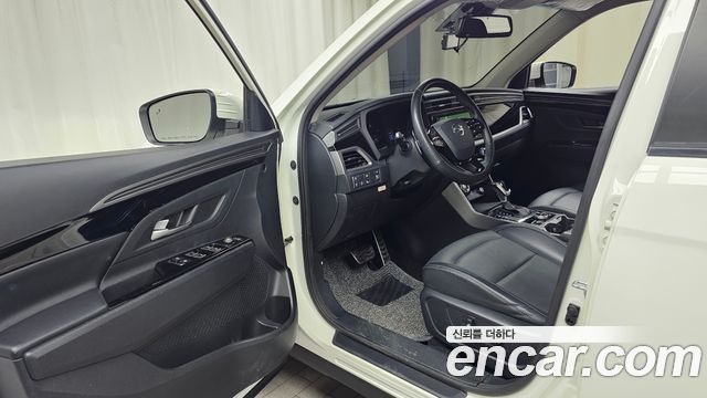 KG Mobility (SsangYong) Beautiful Korando Gasoline 1.5 2WD C5 Plus 2022 — фото 10