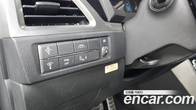 KG Mobility (SsangYong) Beautiful Korando Gasoline 1.5 2WD C5 Plus 2022 — фото 19