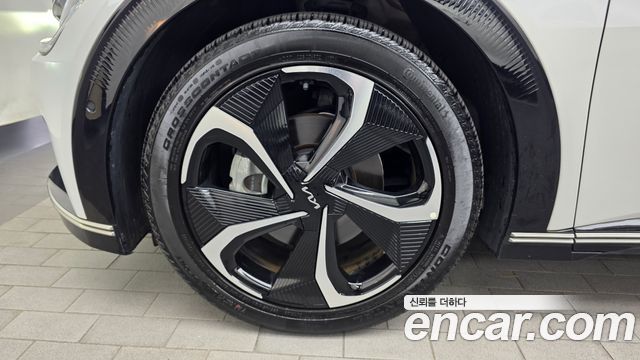 Kia EV6 Long Range 4WD Earth 2023 — фото 5