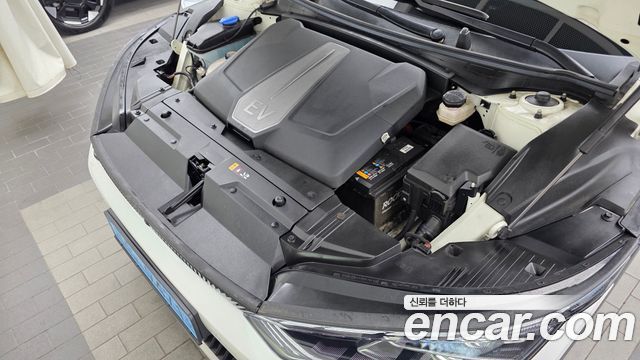 Kia EV6 Long Range 4WD Earth 2023 — фото 6