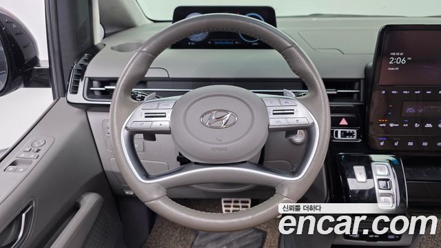 Hyundai Staria Lounge 9-Seater Inspiration 2022 — фото 13