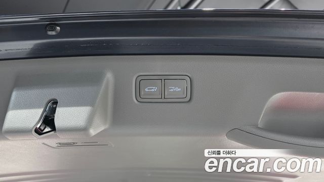Hyundai Staria Lounge 9-Seater Inspiration 2022 — фото 34