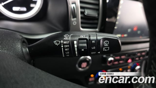 Kia Niro Noblesse 2017 — фото 30