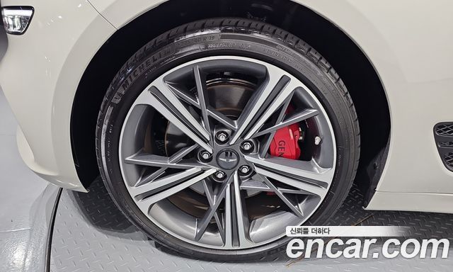 Genesis G70 Gasoline 3.3T 4WD 2024 — фото 5
