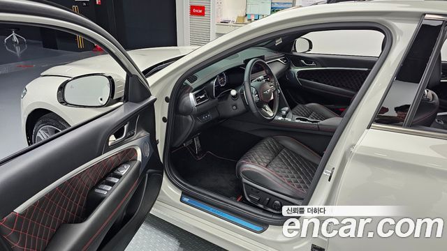 Genesis G70 Gasoline 3.3T 4WD 2024 — фото 10
