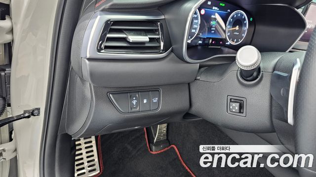 Genesis G70 Gasoline 3.3T 4WD 2024 — фото 20