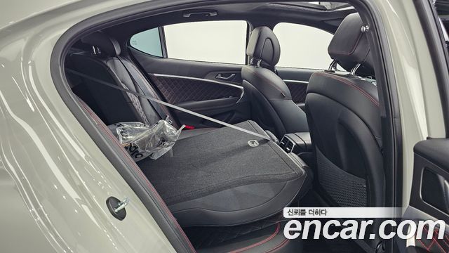 Genesis G70 Gasoline 3.3T 4WD 2024 — фото 32