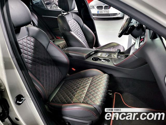 Genesis G70 Gasoline 3.3T 4WD 2024 — фото 53