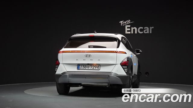 Hyundai Kona Hybrid (SX2) Inspiration 2023 — фото 4