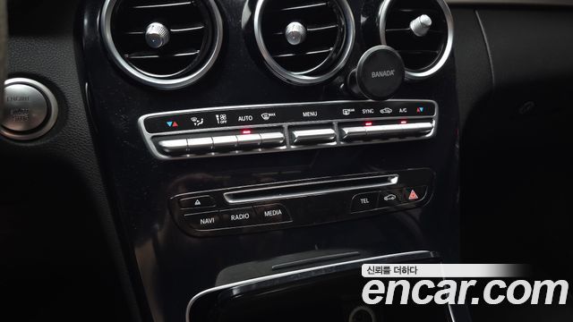 Mercedes-Benz C-Class (W205) C220 d 4MATIC 2018 — фото 17
