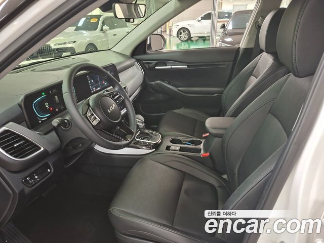 Kia Seltos Gasoline 2.0 2WD Trendy 2026 — фото 21