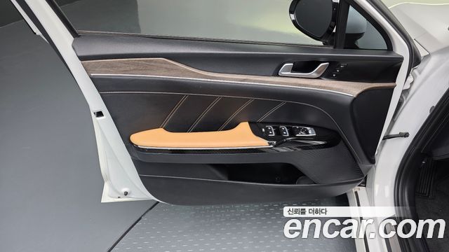 Kia K5 (III) 2.0 Signature 2022 — фото 30
