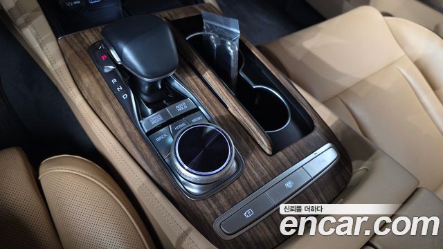 Kia K9 (II) 3.3 GDI AWD 2022 — фото 9