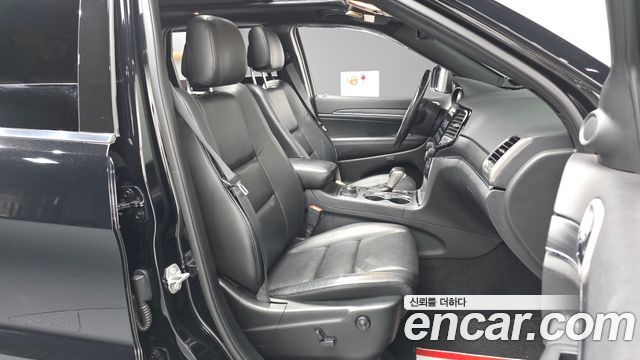 Jeep Grand Cherokee 3.6 Limited WK2 2020 — фото 11