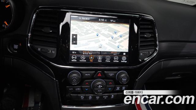 Jeep Grand Cherokee 3.6 Limited WK2 2020 — фото 14