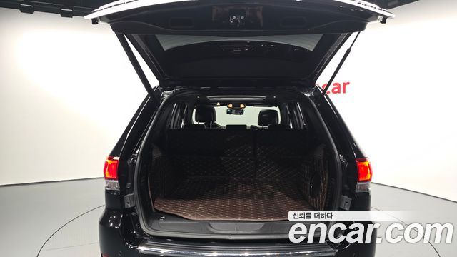 Jeep Grand Cherokee 3.6 Limited WK2 2020 — фото 20