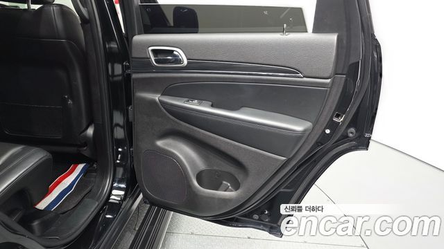Jeep Grand Cherokee 3.6 Limited WK2 2020 — фото 25
