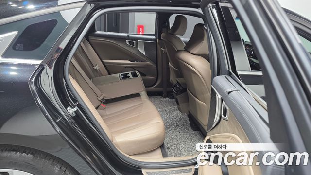 Kia K8 2.5 Gasoline 2WD Noblesse 2023 — фото 12