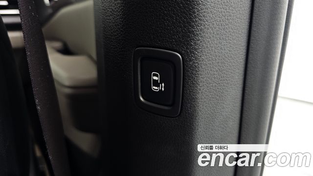 Kia Carnival (IV) HEV 9seater Nobless 2025 — фото 18