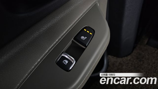 Kia Carnival (IV) HEV 9seater Nobless 2025 — фото 19