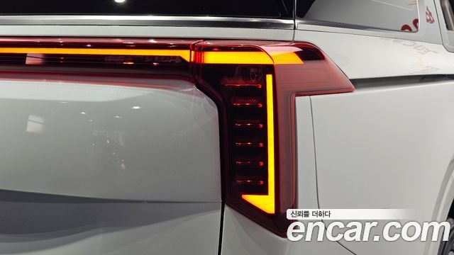 Kia Carnival (IV) HEV 9seater Nobless 2025 — фото 23