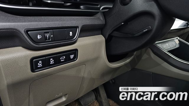 Kia Carnival (IV) HEV 9seater Nobless 2025 — фото 27