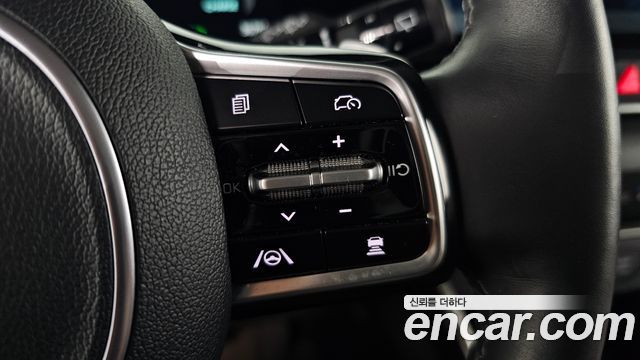 Kia Carnival (IV) HEV 9seater Nobless 2025 — фото 31
