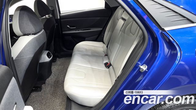 Hyundai Avante (CN7) 1.6 Inspiration 2021 — фото 11