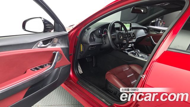 Kia Stinger 3.3 Turbo AWD GT 2018 — фото 10