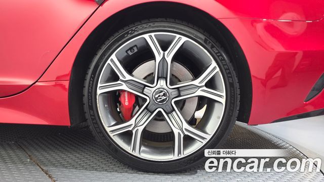 Kia Stinger 3.3 Turbo AWD GT 2018 — фото 21