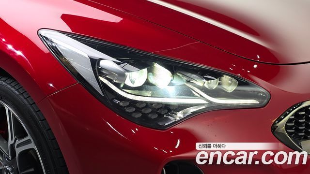 Kia Stinger 3.3 Turbo AWD GT 2018 — фото 22