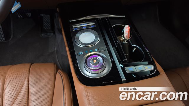 Genesis G80 (RG3) Gasoline 2.5 Turbo AWD 2022 — фото 9