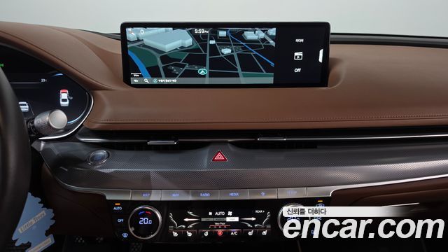 Genesis G80 (RG3) Gasoline 2.5 Turbo AWD 2022 — фото 17