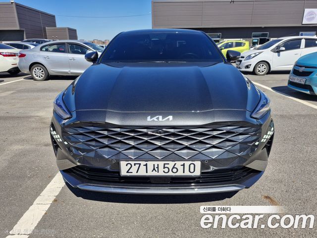Kia K8 2.5 Gasoline 2WD Noblesse 2023 — фото 1