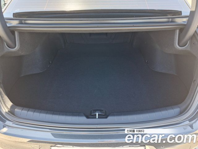 Kia K8 2.5 Gasoline 2WD Noblesse 2023 — фото 23