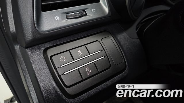 KG Mobility (SsangYong) Tivoli Armor VX 2WD 2019 — фото 17