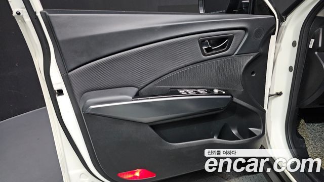 KG Mobility (SsangYong) Tivoli Armor VX 2WD 2019 — фото 24