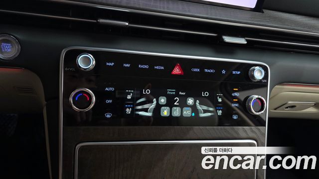 Genesis GV80 2.5T Gasoline AWD 2025 — фото 16