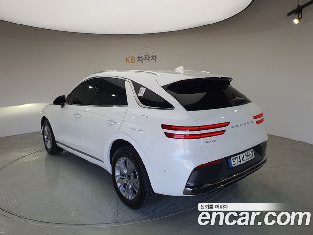 Genesis GV70 2.5T Gasoline 2WD 2025 — фото 4