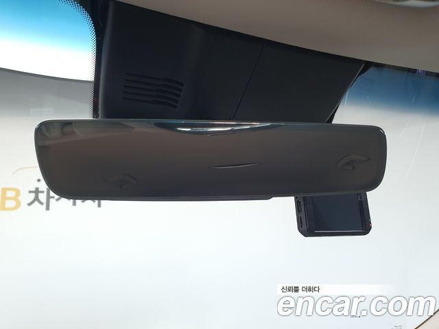 Genesis GV70 2.5T Gasoline 2WD 2025 — фото 20
