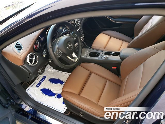 Mercedes-Benz GLA-Class (X156) GLA250 4MATIC 2018 — фото 2