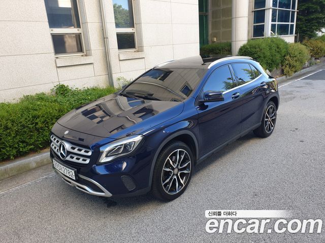 Mercedes-Benz GLA-Class (X156) GLA250 4MATIC 2018 — фото 18