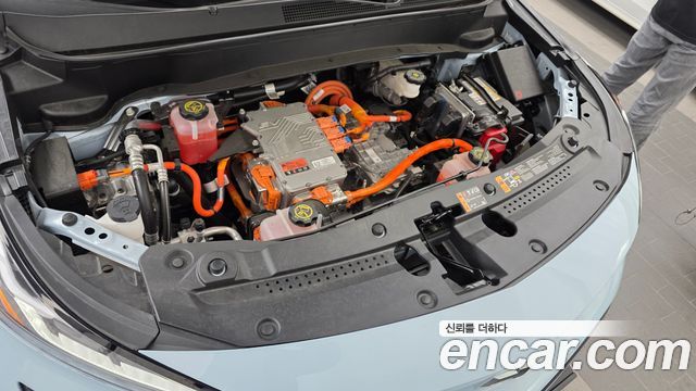 Chevrolet Bolt EUV Premier 2023 — фото 6