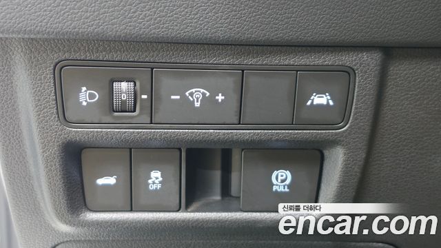 Hyundai Sonata (DN8) 2.0 LPG(rental car) Smart 2020 — фото 12