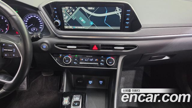 Hyundai Sonata (DN8) 2.0 LPG(rental car) Smart 2020 — фото 14