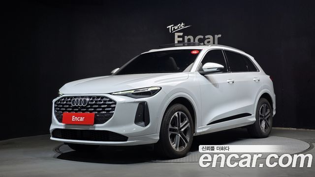 Audi Q5 (80A) 40 TFSI Quiattro Advanced 2025 — фото 1
