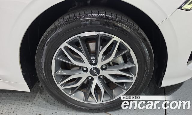 Kia K5 (III) 2.0 LPI(Renter car) Trandy 2023 — фото 21