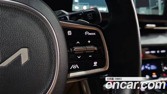 Kia Carnival (IV) Gasoline 7-Seater Signature 2023 — фото 16