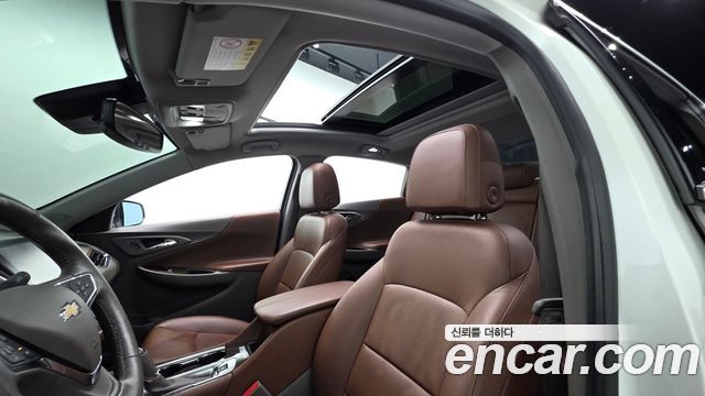 Chevrolet Malibu 2.0 Turbo LTZ Premium 2017 — фото 16